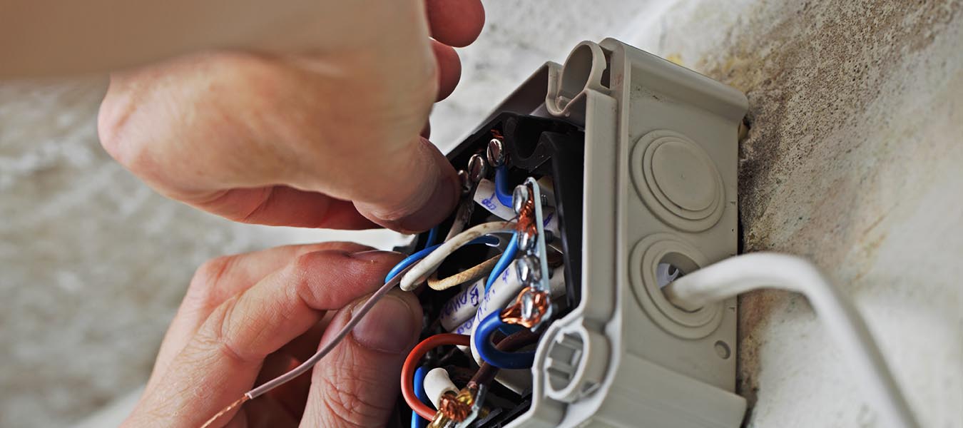 Choosing the right Electrician